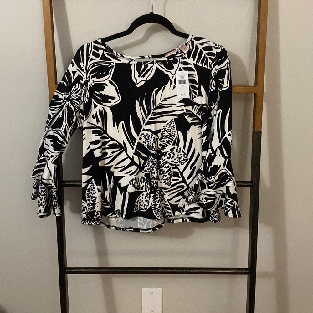 NWT!!!!!! Willow and Root size L